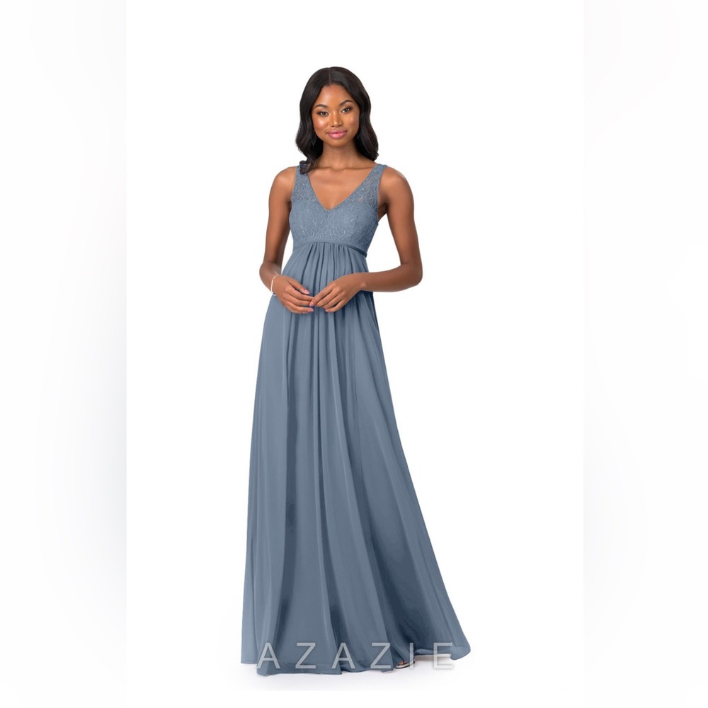 Azazie Twilight Andrea Size 10 maternity/post-partum dress